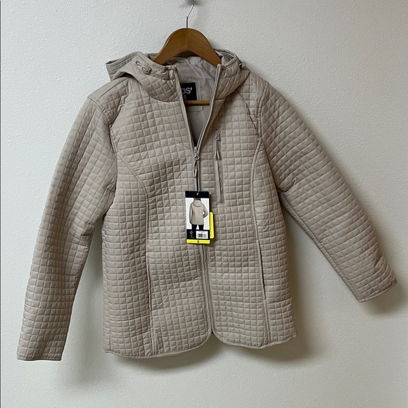 Lands' End Jackets & Blazers - Land’s End Quilted Jacket in Beige women’s size S NWT